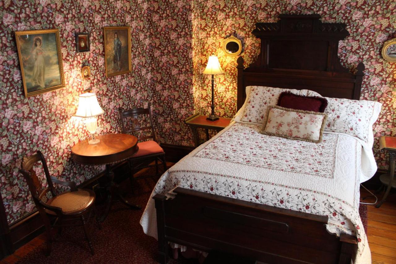 Faunbrook Bed & Breakfast (Adults Only) West Chester Kamer foto