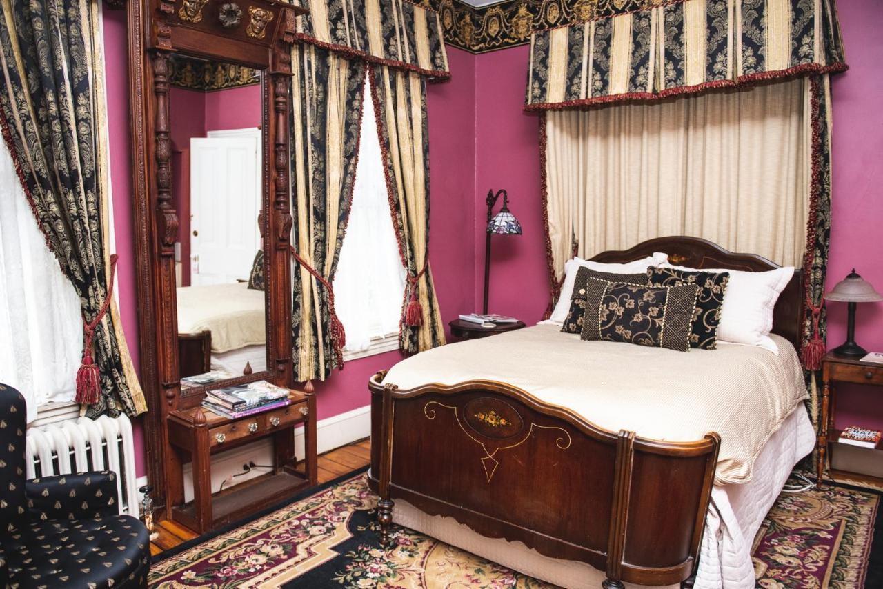 Faunbrook Bed & Breakfast (Adults Only) West Chester Buitenkant foto