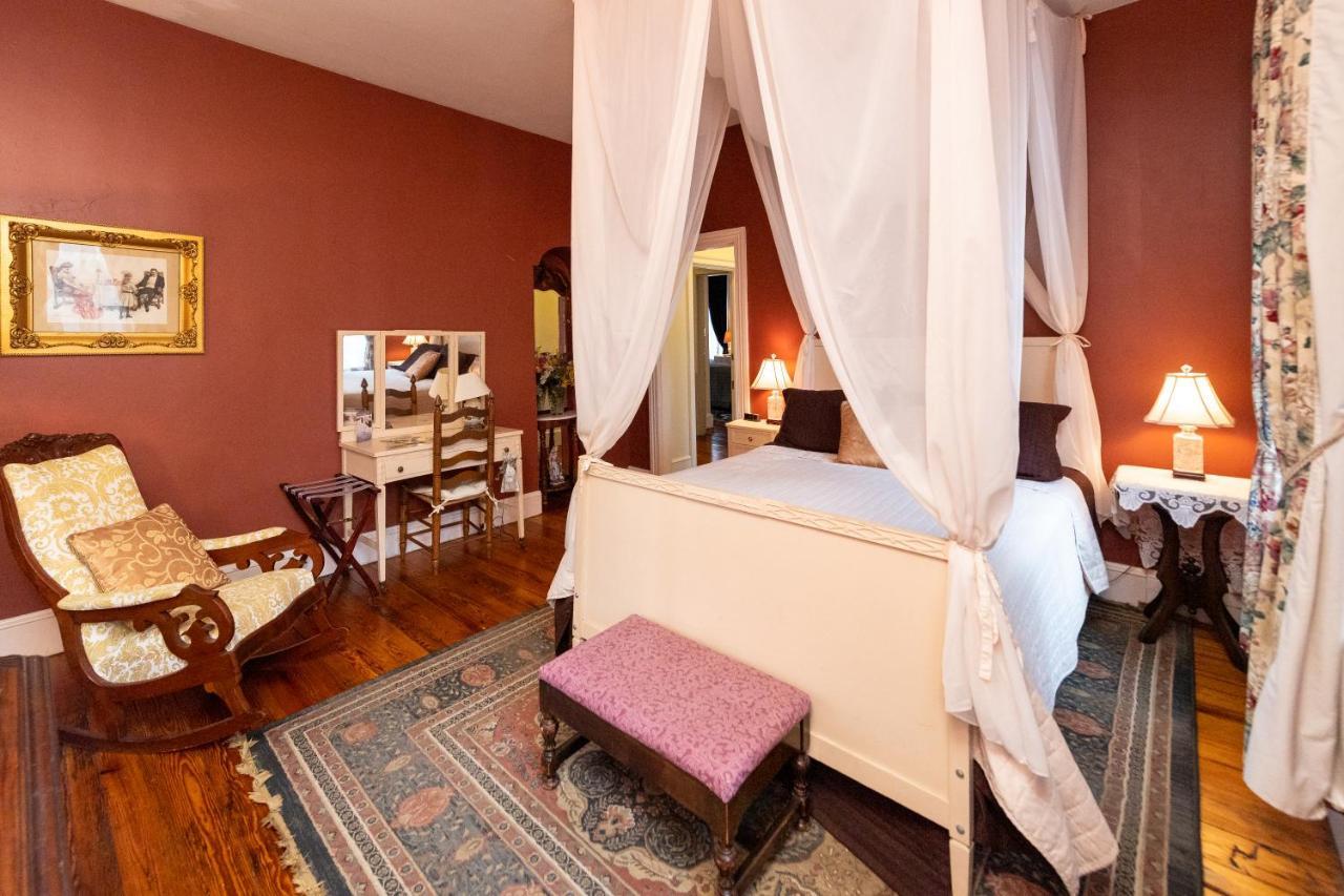 Faunbrook Bed & Breakfast (Adults Only) West Chester Kamer foto